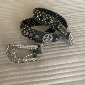 Montana West Genuine Leather Black  Studded Belt with Silver Accents